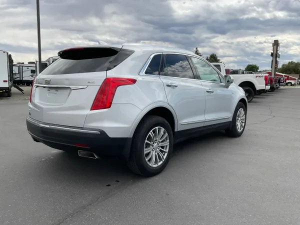 2017 Cadillac XT5 LUXURY - Image 9