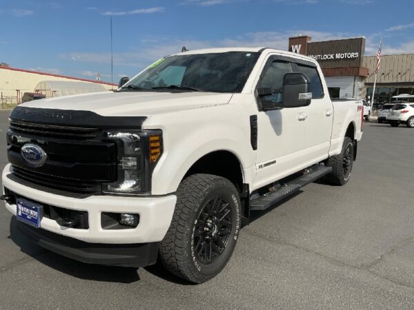 2019 FORD F350 LARIAT ULTIMATE