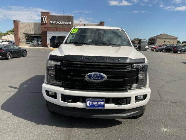 2019 FORD F350 LARIAT ULTIMATE