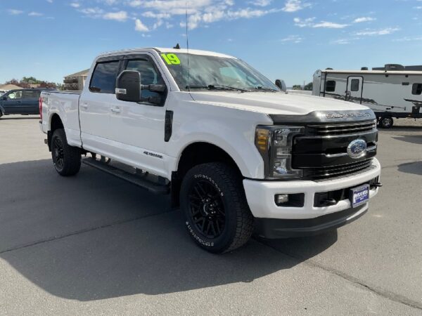 2019 FORD F350 LARIAT ULTIMATE - Image 3