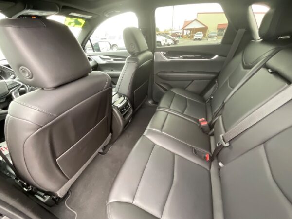 2023 CADILLAC XT5 PREMIUM - Image 3