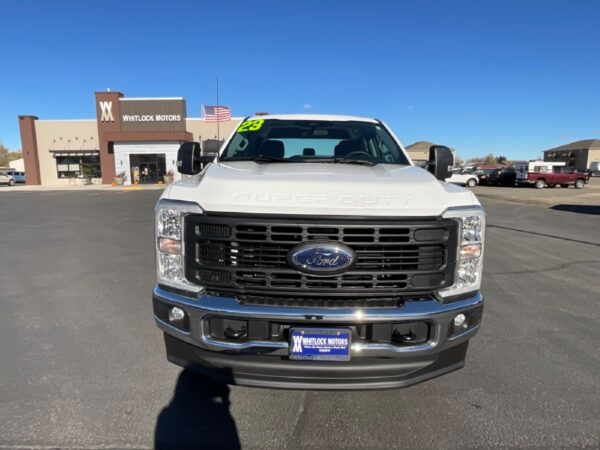 2023 FORD F350 XL - Image 11