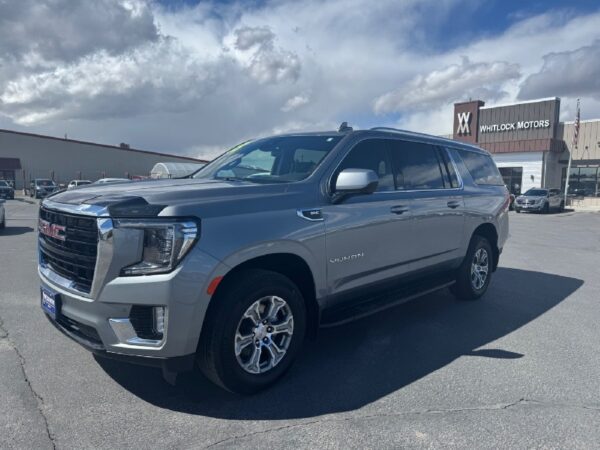 2023 GMC YUKON XL SLE - Image 6