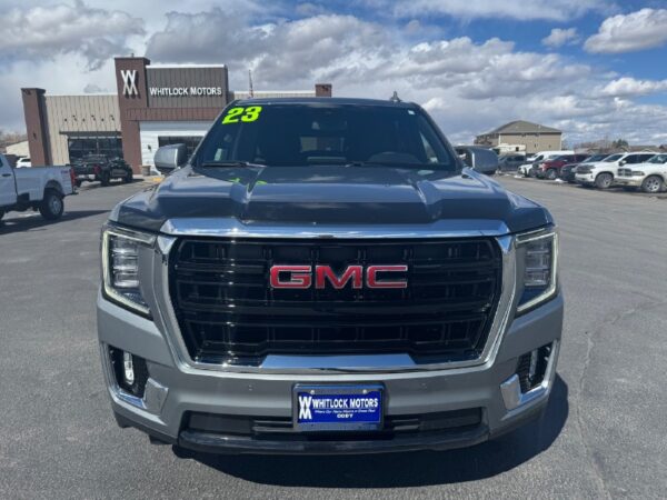 2023 GMC YUKON XL SLE - Image 5