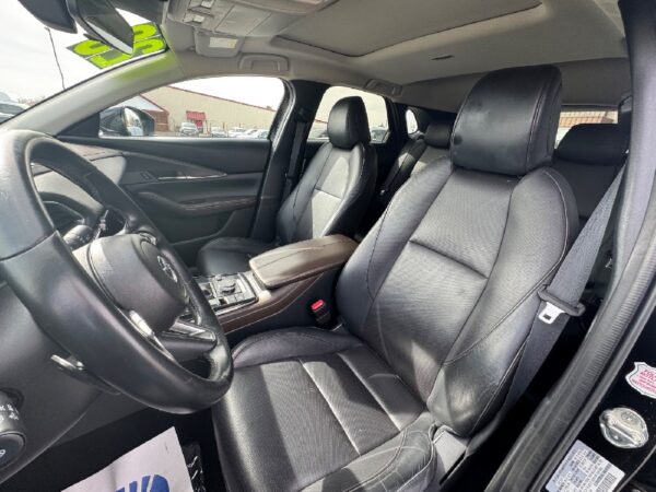 2023 MAZDA CX30 PREMIUM - Image 3