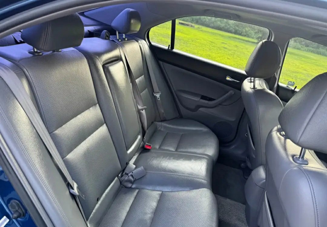 2007 Acura TSX · Sedan 4D - Image 10