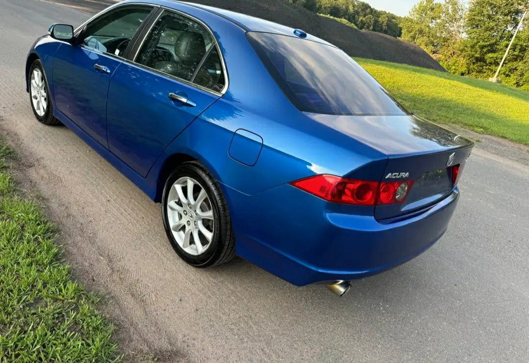 2007 Acura TSX · Sedan 4D - Image 2