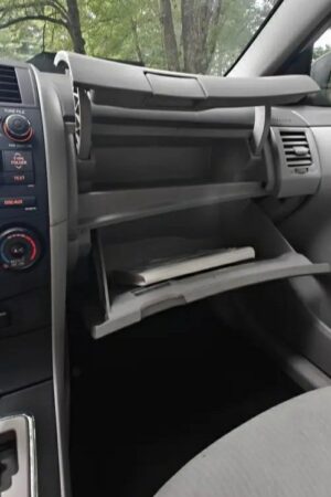 2010 Toyota Corolla · LE Sedan 4D