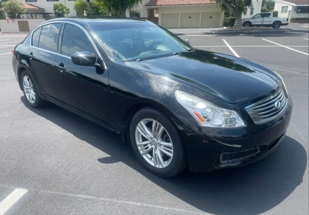 2013 Infiniti G37 - Image 6