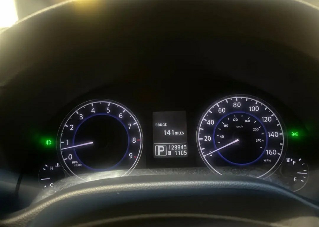 2013 Infiniti G37 - Image 8