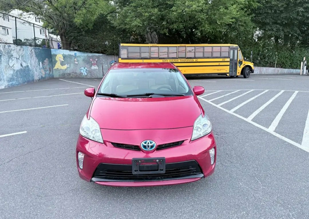 2013 Toyota Prius · Hatchback 4D - Image 12