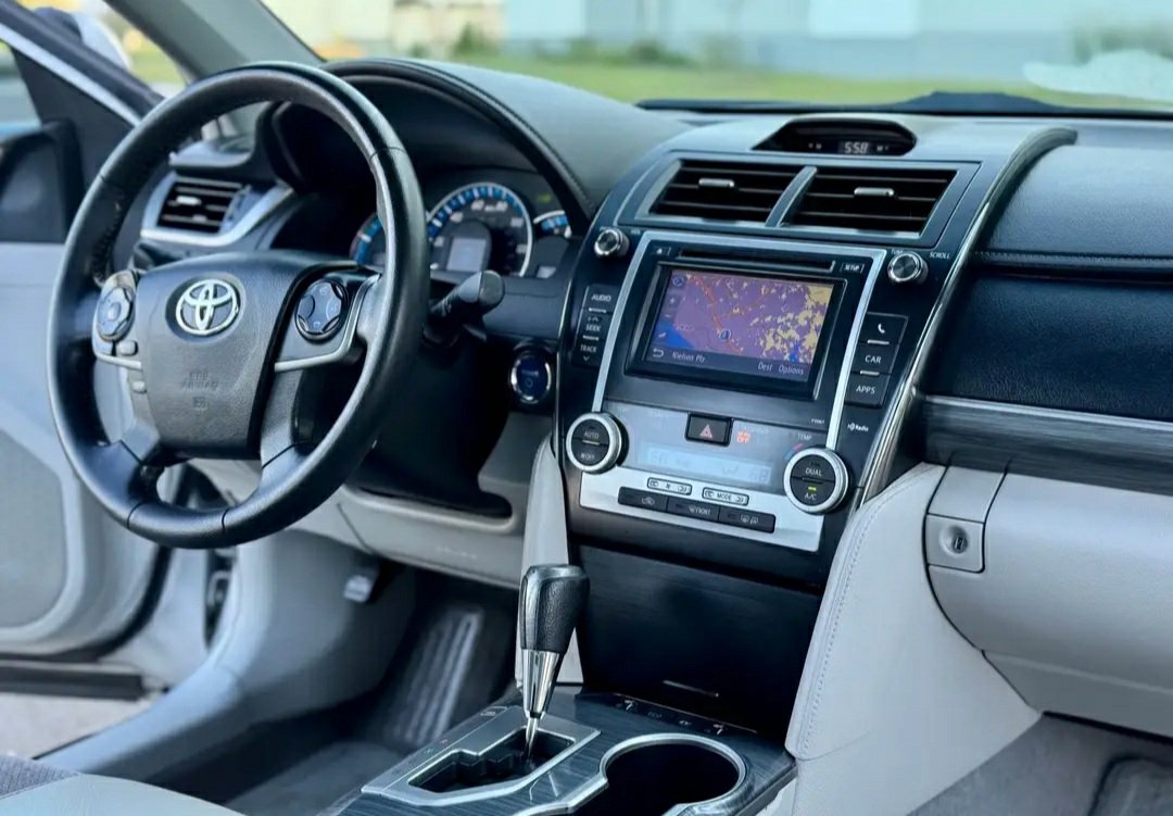 2012 Toyota Camry Hybrid XLE 2.5L Engine - Image 19