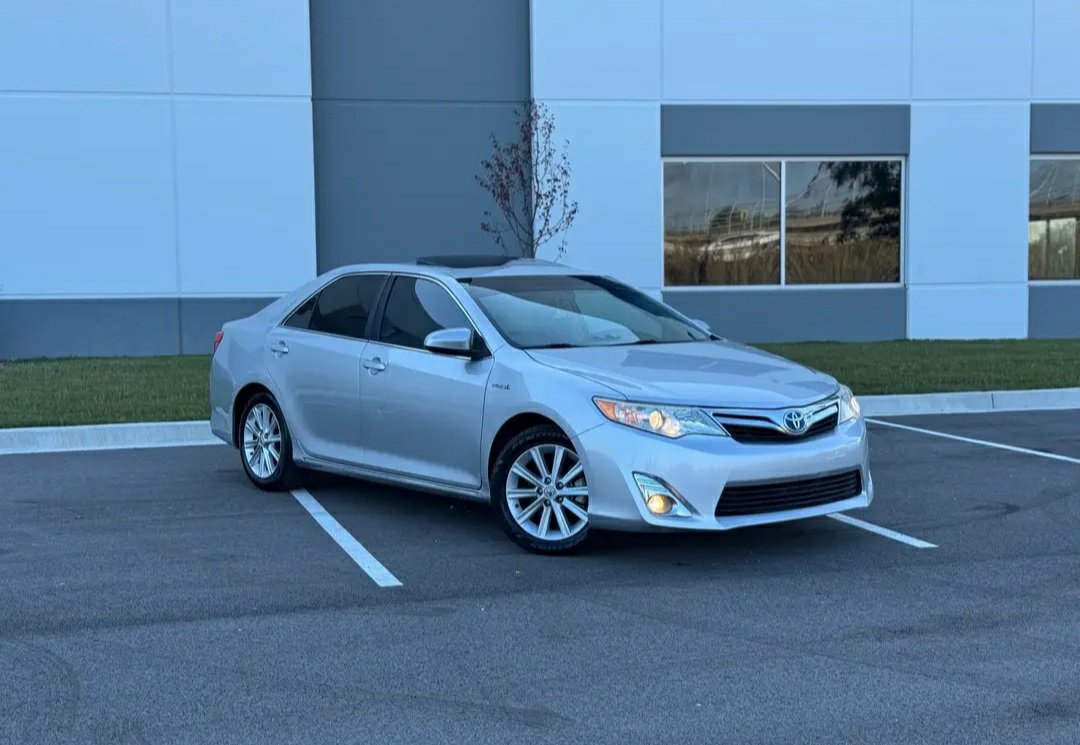 2012 Toyota Camry Hybrid XLE 2.5L Engine - Image 11