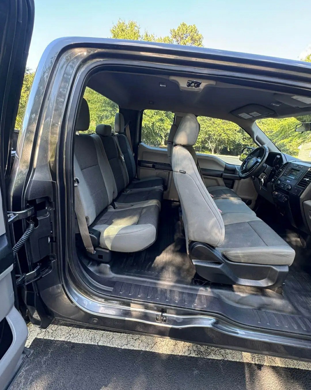 2017 Ford F-150 · XL Pickup 2D 6 1/2 ft - Image 12