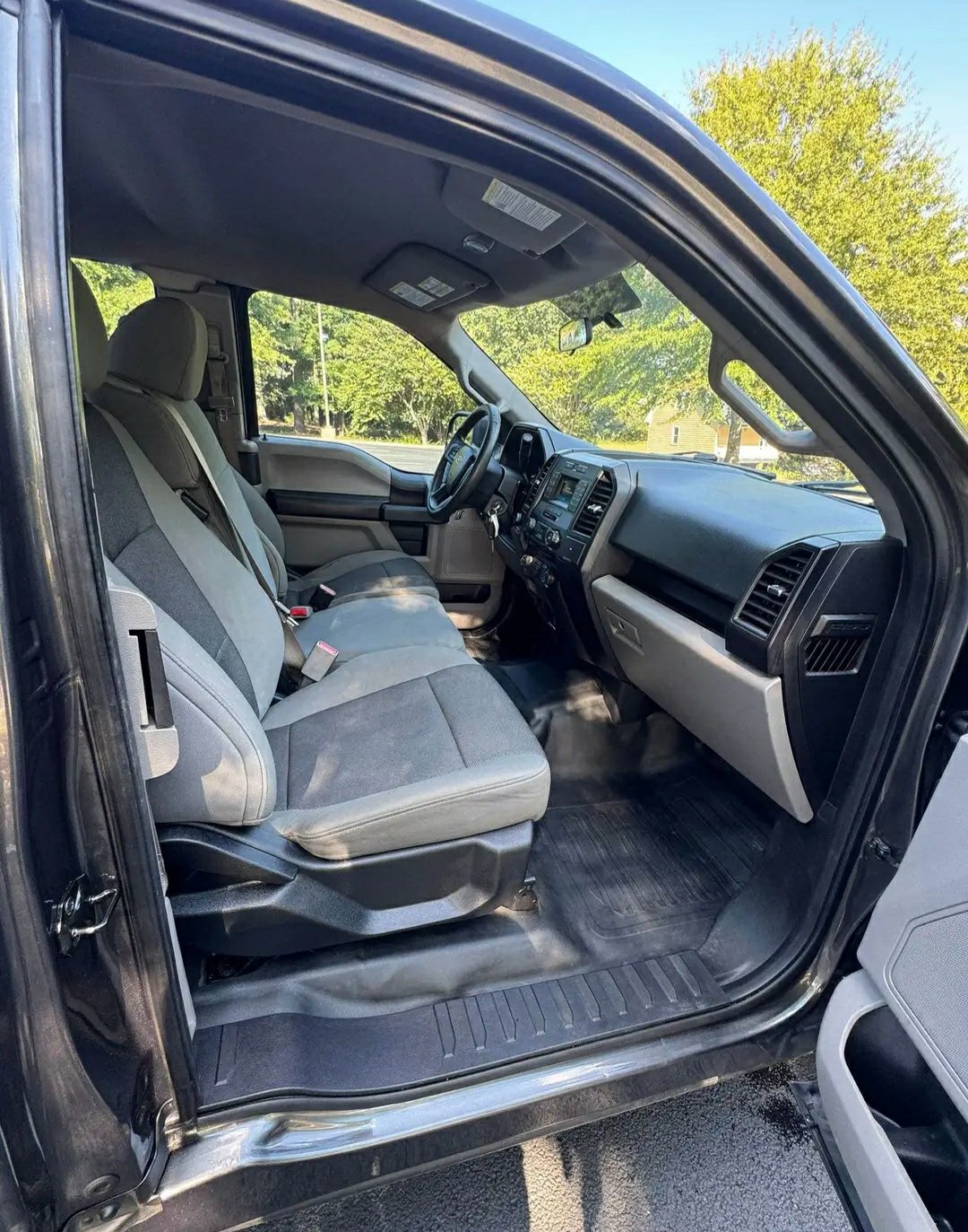 2017 Ford F-150 · XL Pickup 2D 6 1/2 ft - Image 8