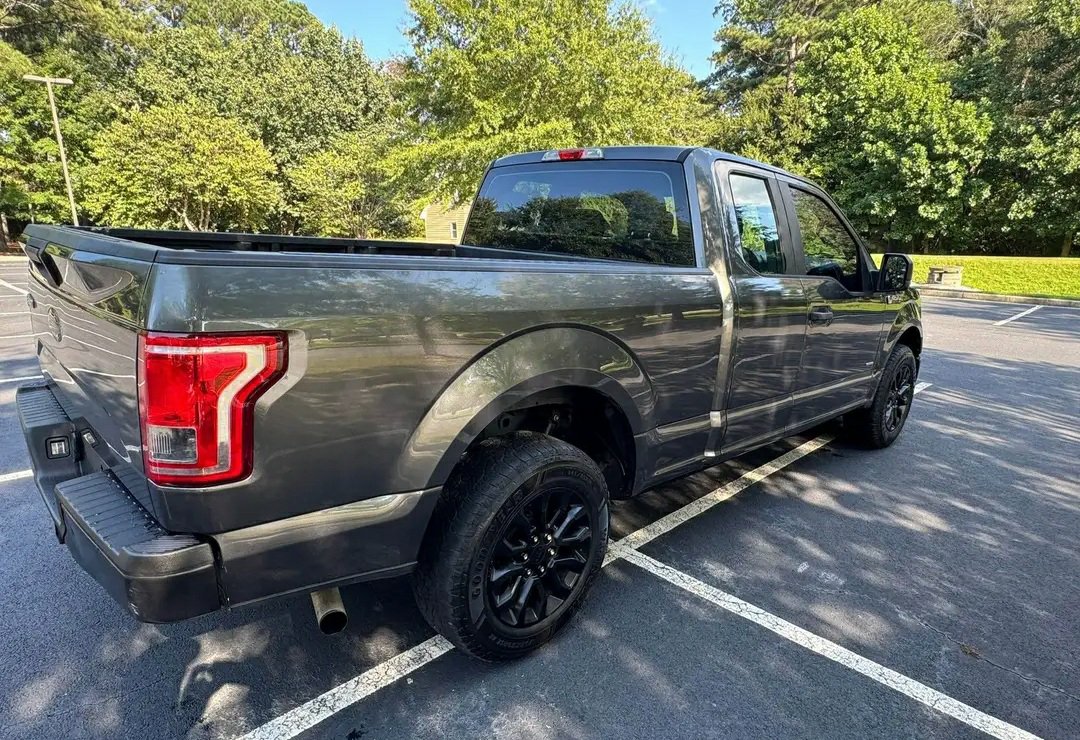 2017 Ford F-150 · XL Pickup 2D 6 1/2 ft - Image 4