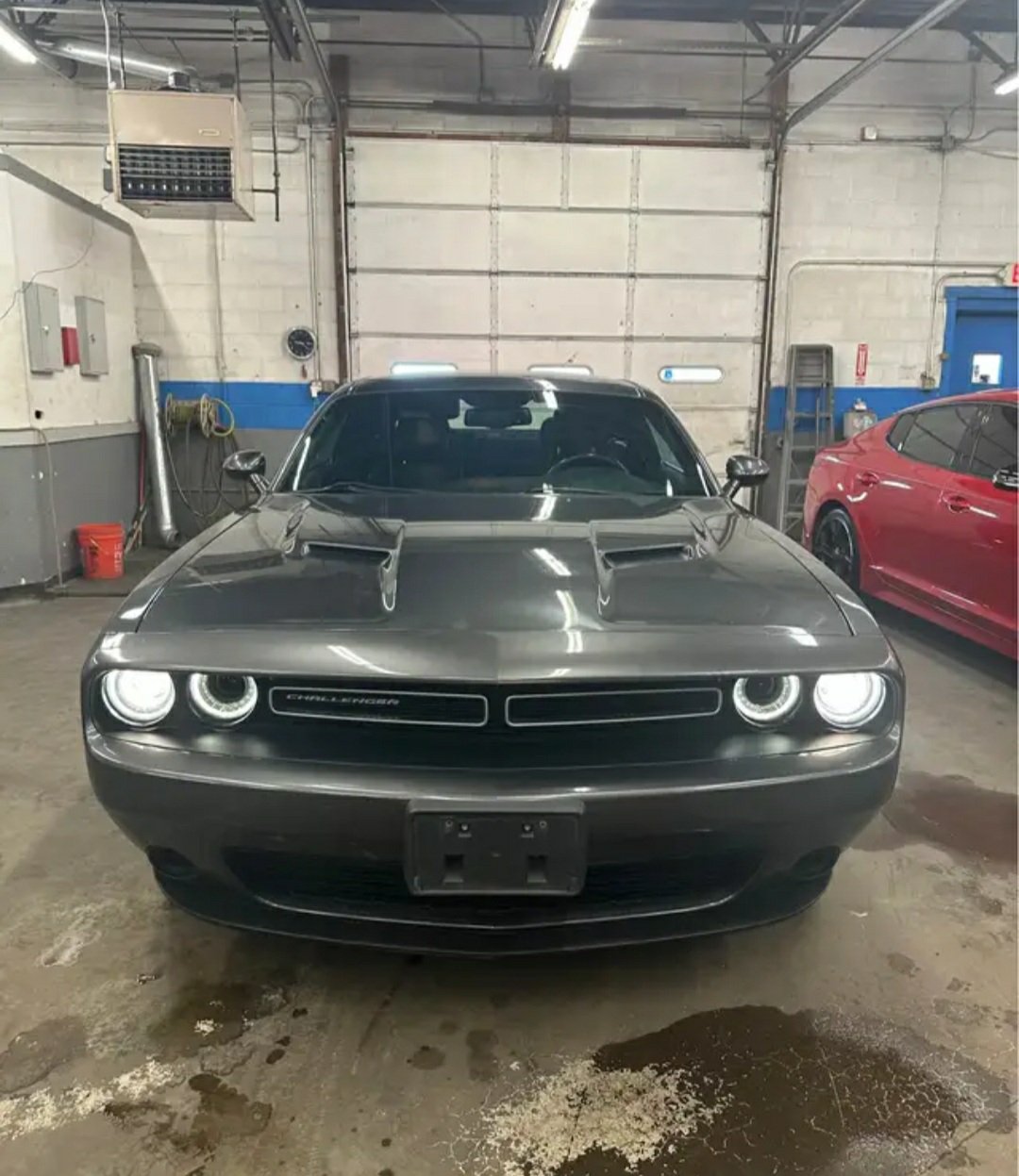 2015 Dodge Challenger SXT
Coupe
97k mile