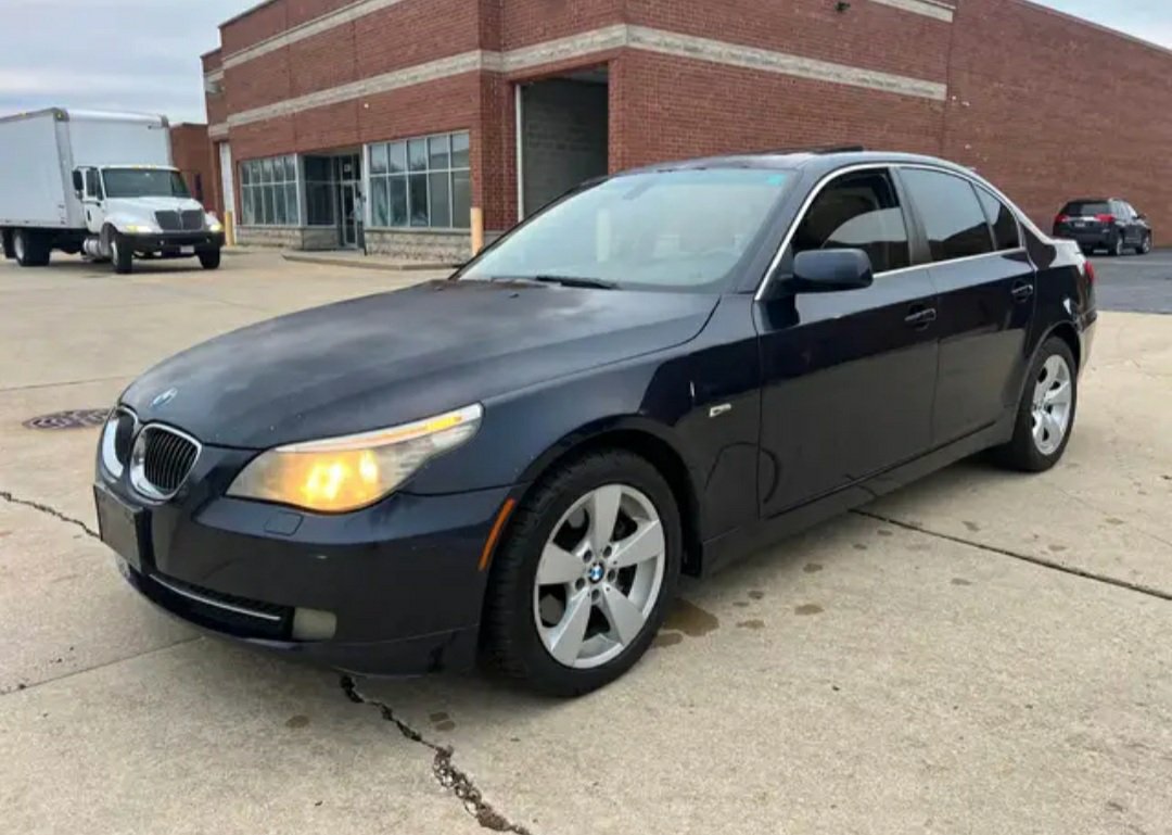 2008 BMW Series 5  528xi SEDAN 4Dr - Image 8