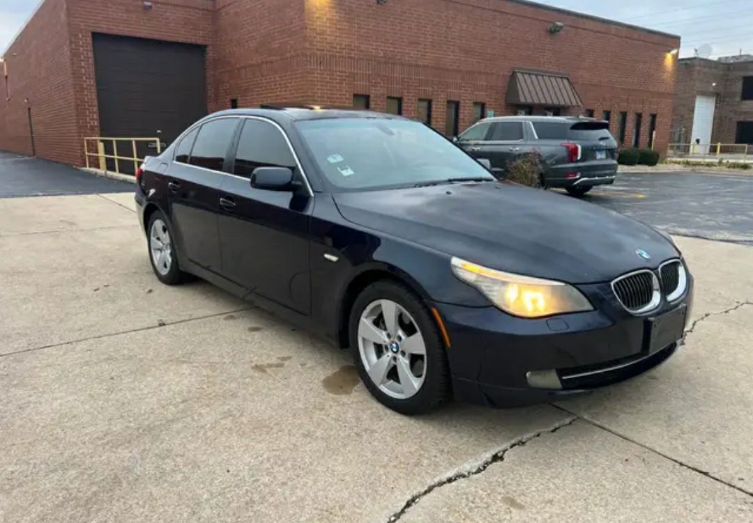 2008 BMW Series 5  528xi SEDAN 4Dr - Image 7