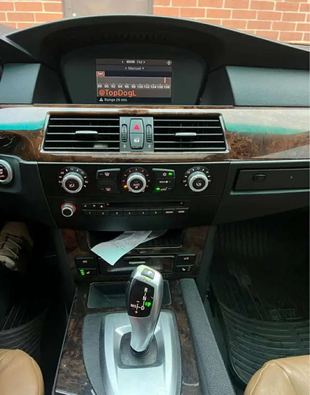 2008 BMW Series 5  528xi SEDAN 4Dr - Image 10