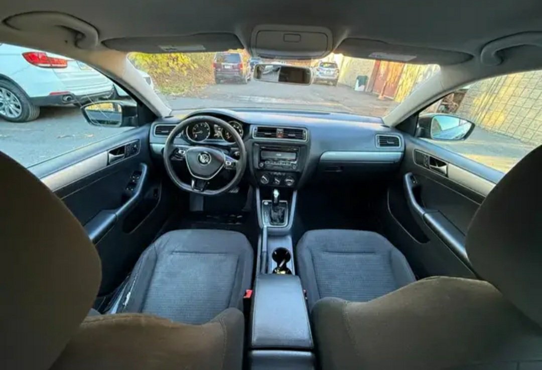 2015 Volkswagen Jetta SE Sedan 4Dr - Image 15