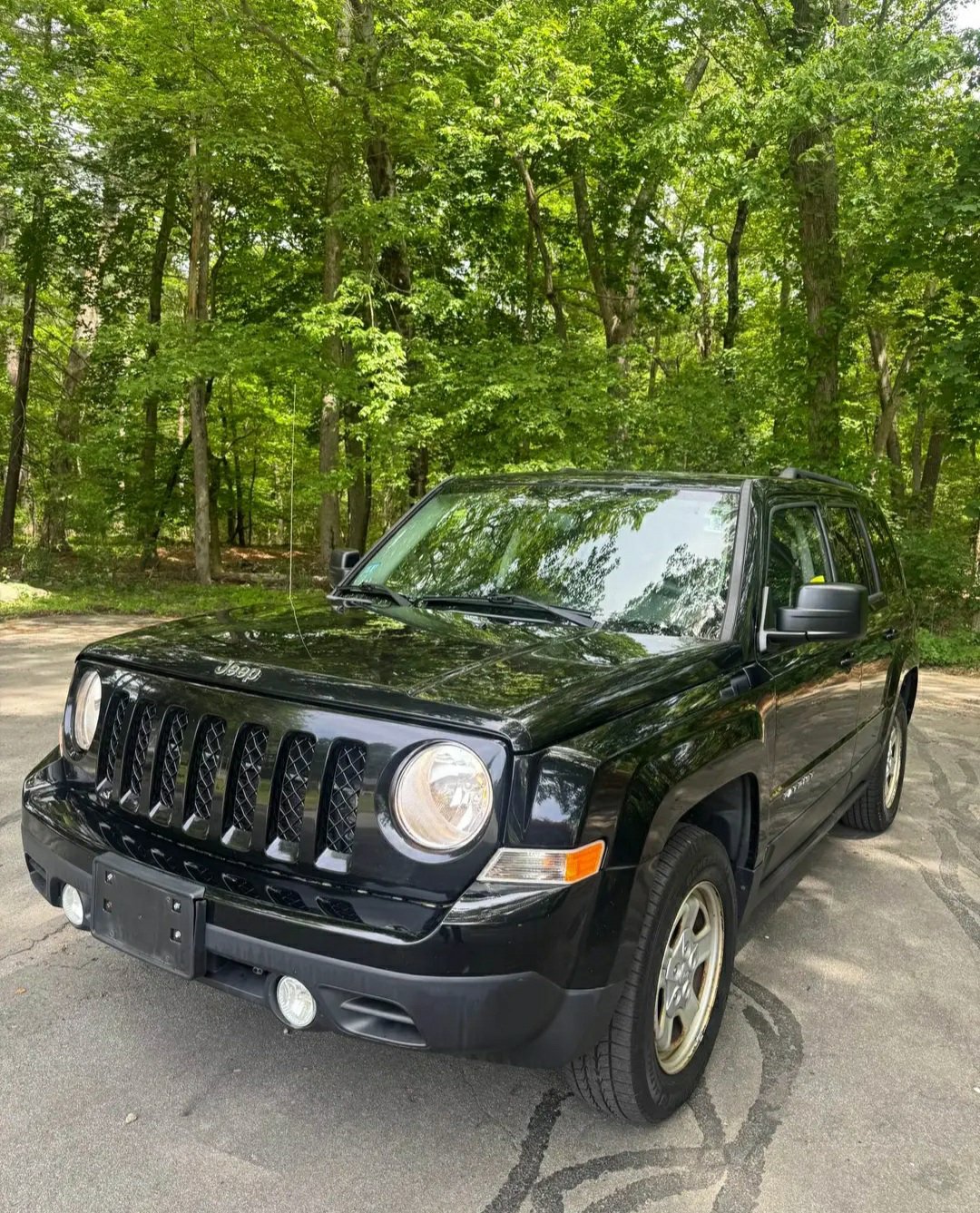 2016 Jeep Patriot  Sport 
4 Door Wagon/ sport Utility 
61k miles - Image 12