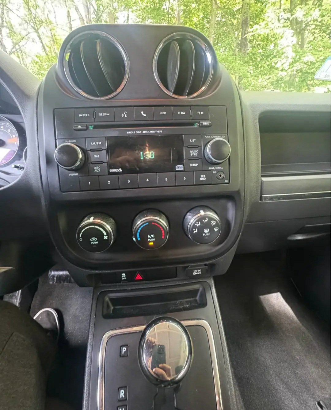 2016 Jeep Patriot  Sport 
4 Door Wagon/ sport Utility 
61k miles - Image 15