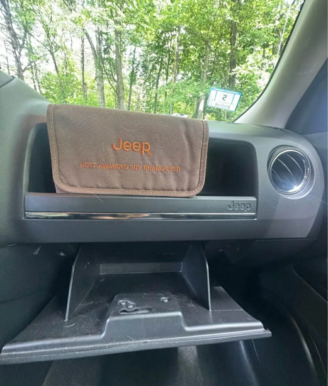 2016 Jeep Patriot  Sport 
4 Door Wagon/ sport Utility 
61k miles - Image 16