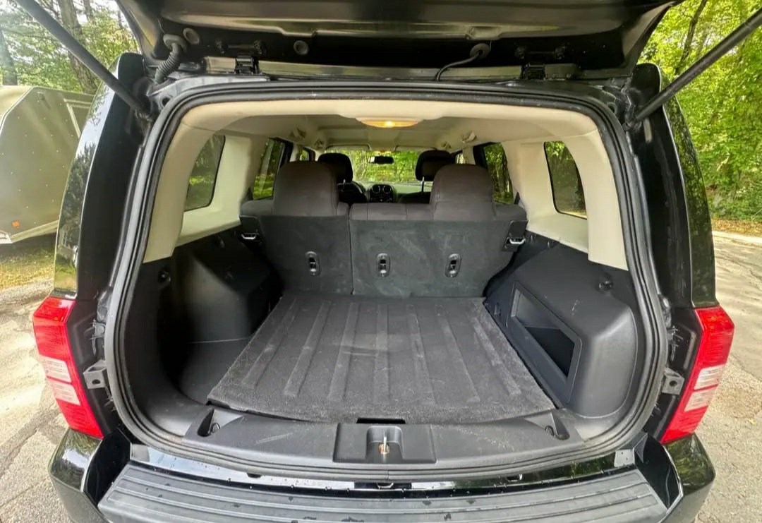 2016 Jeep Patriot  Sport 
4 Door Wagon/ sport Utility 
61k miles - Image 7