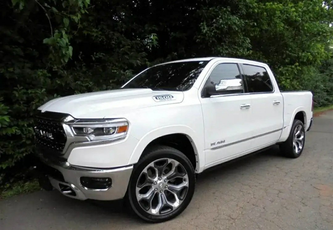 2019 RAM 1500 Limited 4x4 Crew Cab